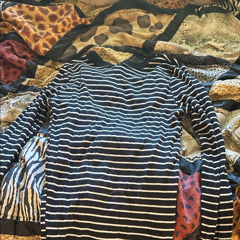 Wild Fable Black and White Striped Long Sleeve Tee